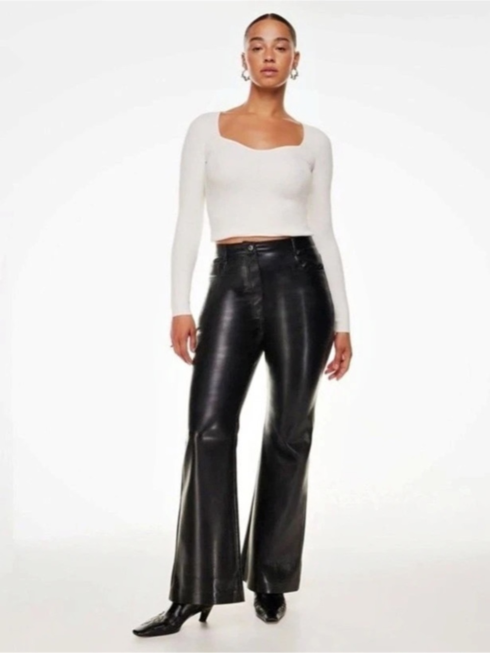 NWT Wilfred Melina Faux Leather Flare Pants in Black Size 2.